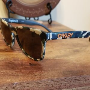Oakley sunglasses